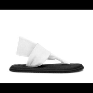 Sanuk Yoga Mat sandals. Size 7